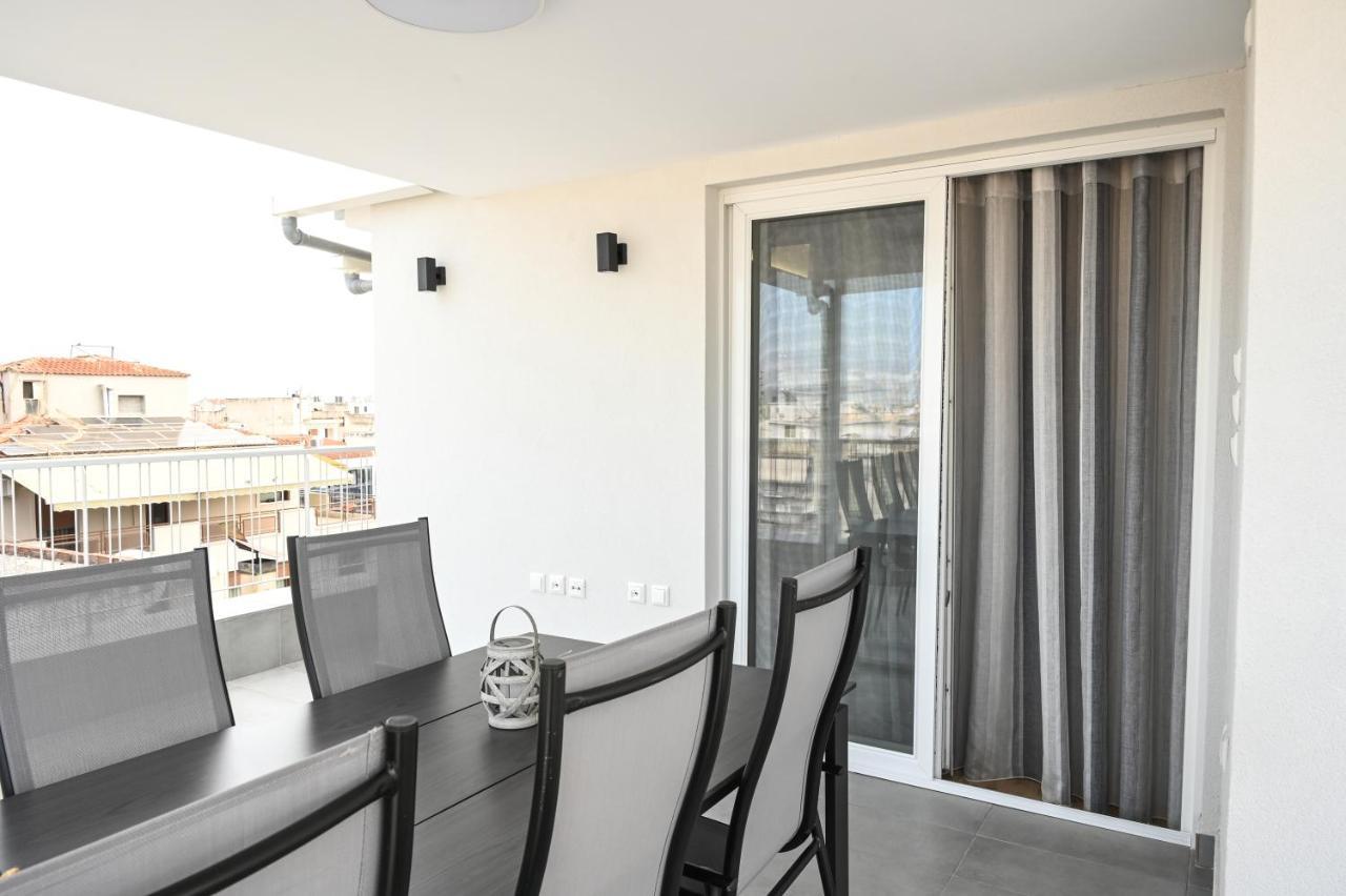 Larisa Hospitality I - Roof Top Apartment - With Free Parking Zewnętrze zdjęcie